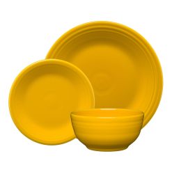 Fiesta Colorful Dinnerware - Daffodil Classic Bistro 3-Piece Place Setting, Service for 1