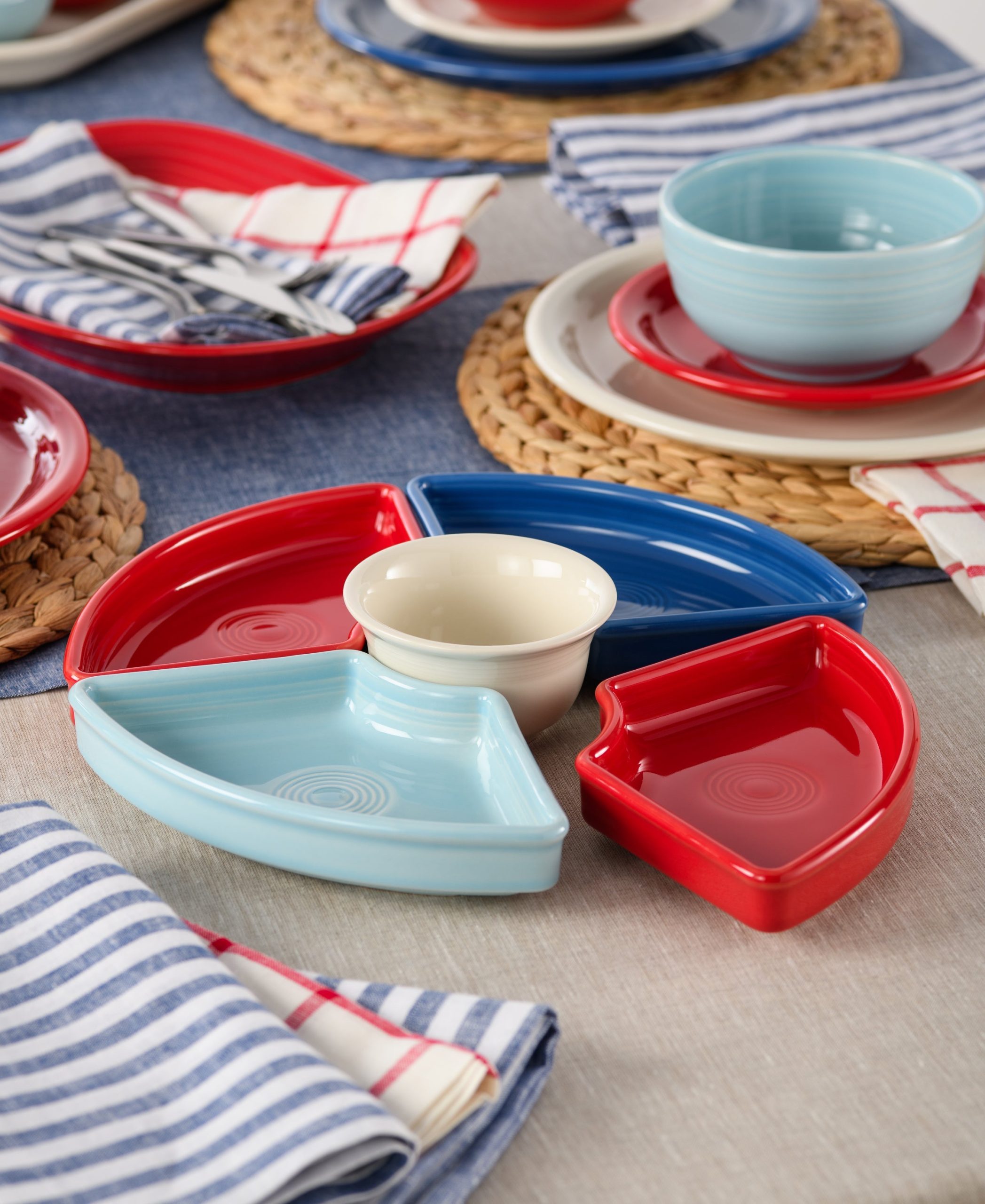 Fiesta Colorful Dinnerware - Americana 5-Piece Mixed Colors Entertaining Set 8 1/5 Inch - Image 2