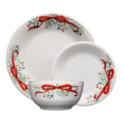 Fiesta Colorful Dinnerware - Holly Berry Christmas Garland Classic Bistro Coupe 3-Piece Place Setting, Service for 1