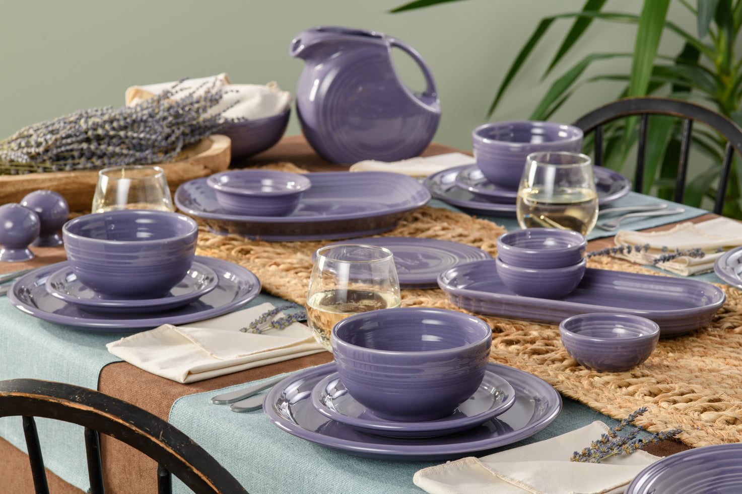 Fiesta Colorful Dinnerware - Lavender Bistro Coupe 3-Piece Place Setting, Service for 1 - Image 3